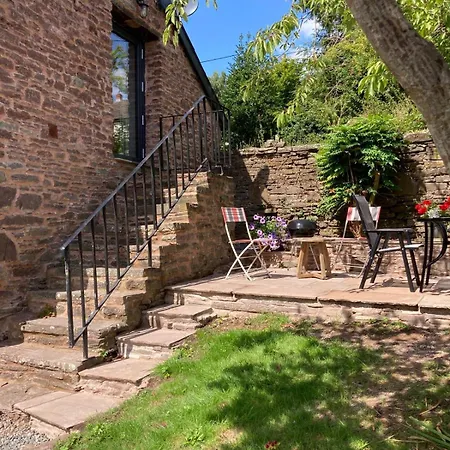 Ty Bach Coch Villa Scethrog Exterior photo