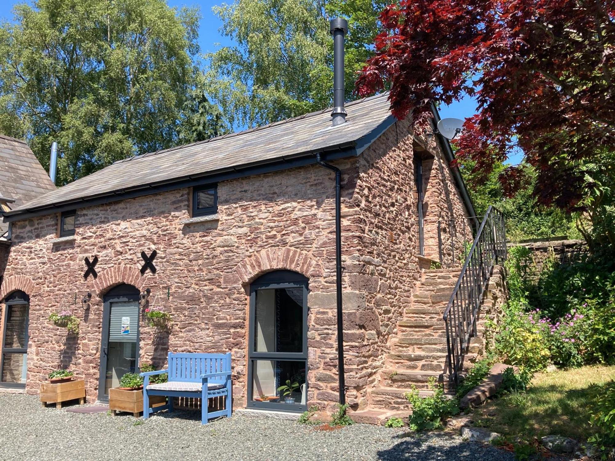 Ty Bach Coch